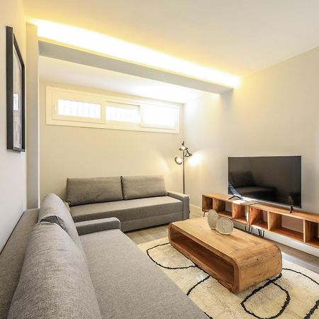 Apartamentos Reformados En Arturo Soria Madrid Luaran gambar