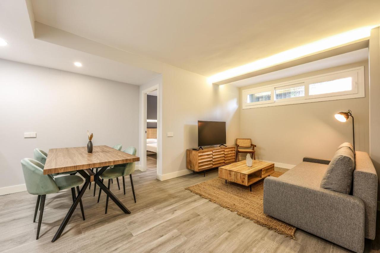 Apartamentos Reformados En Arturo Soria Madrid Luaran gambar