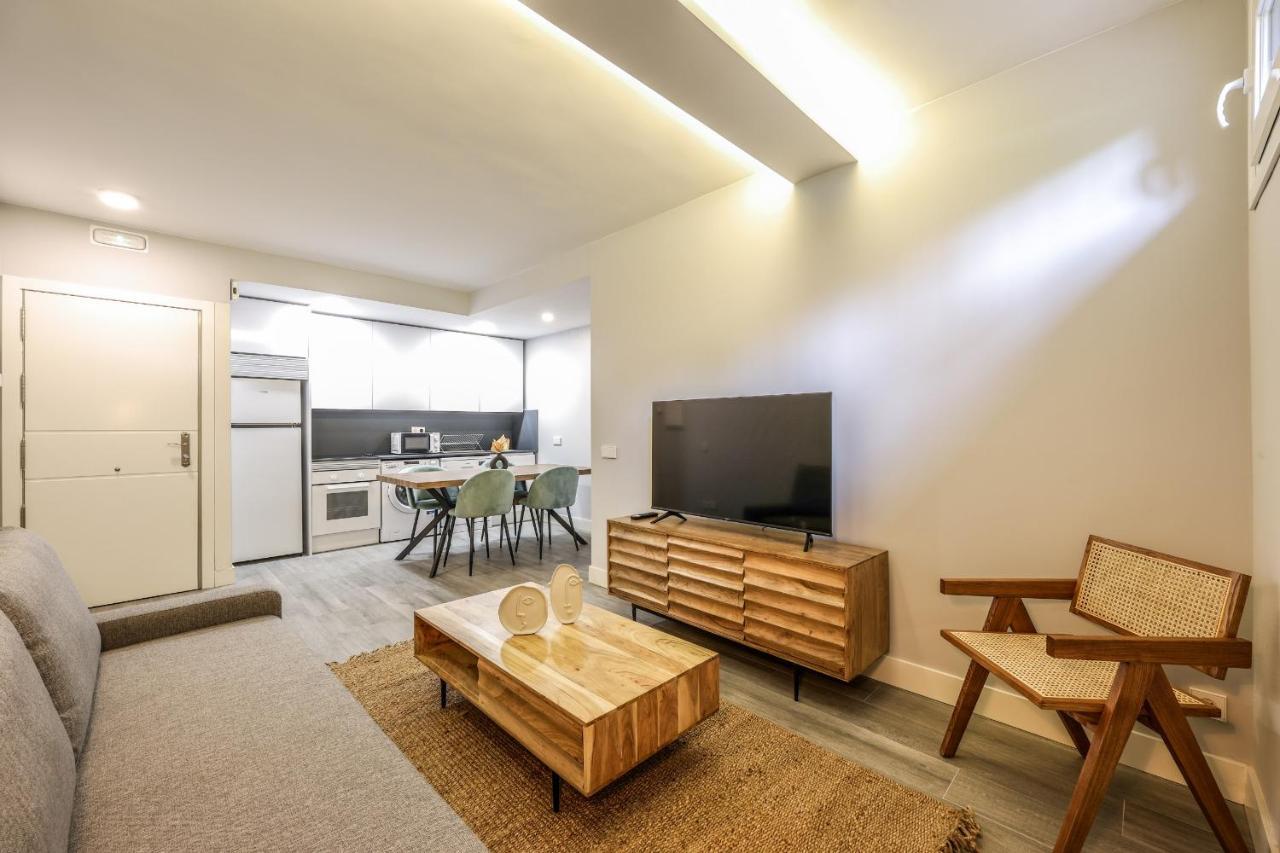 Apartamentos Reformados En Arturo Soria Madrid Luaran gambar