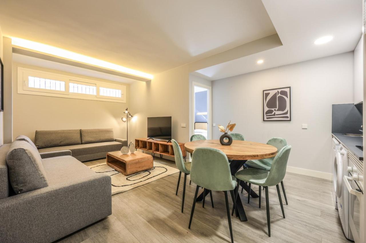 Apartamentos Reformados En Arturo Soria Madrid Luaran gambar