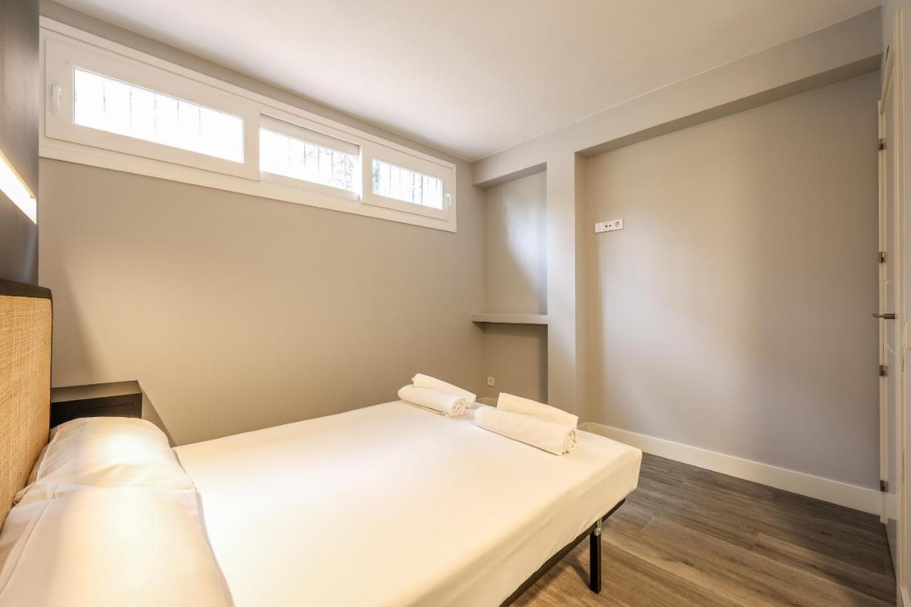Apartamentos Reformados En Arturo Soria Madrid Luaran gambar