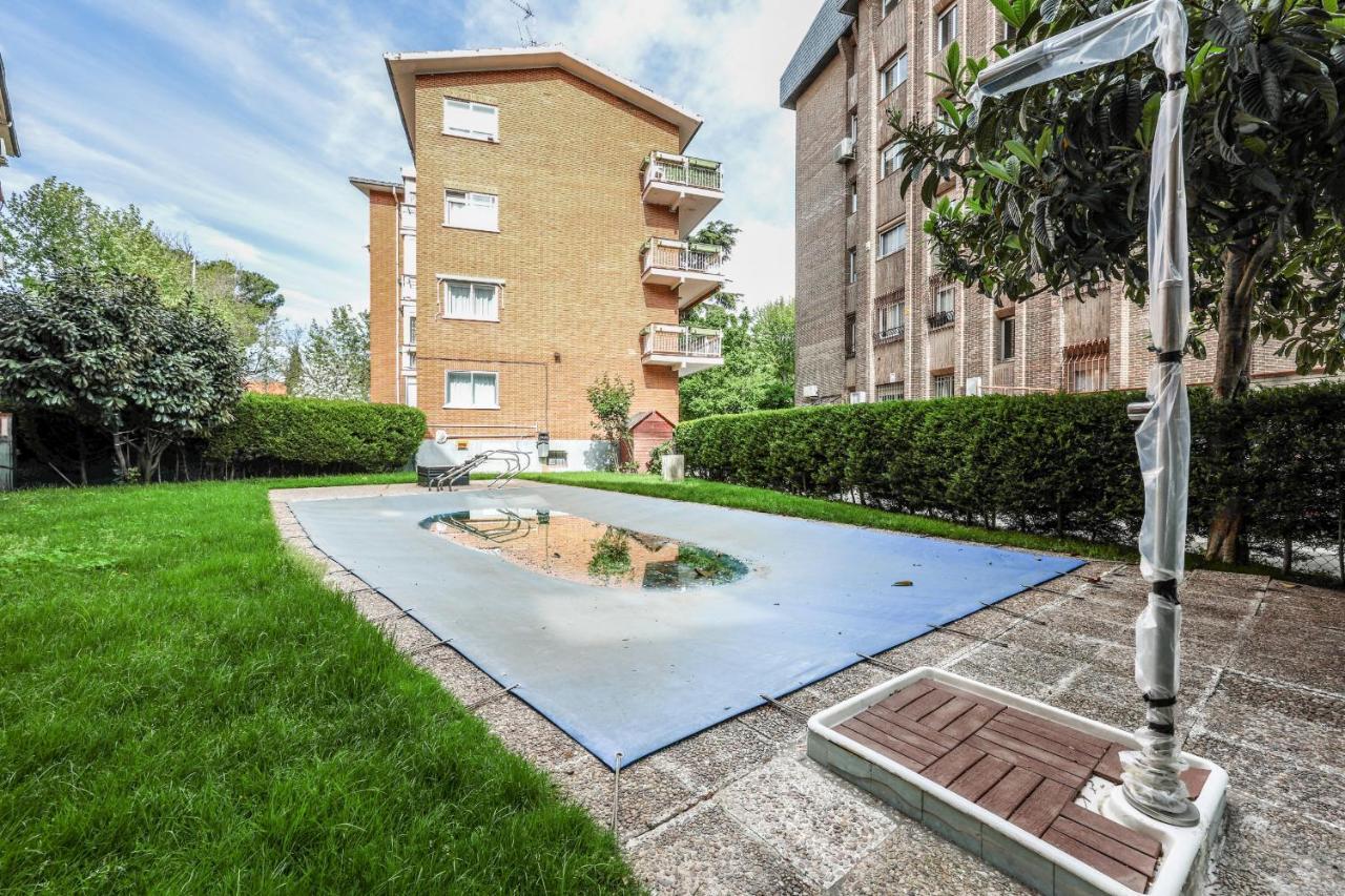 Apartamentos Reformados En Arturo Soria Madrid Luaran gambar