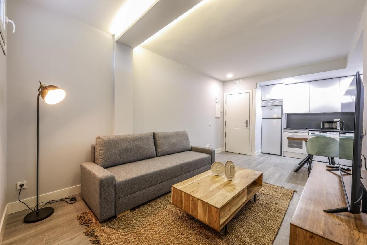 Apartamentos Reformados En Arturo Soria Madrid Luaran gambar