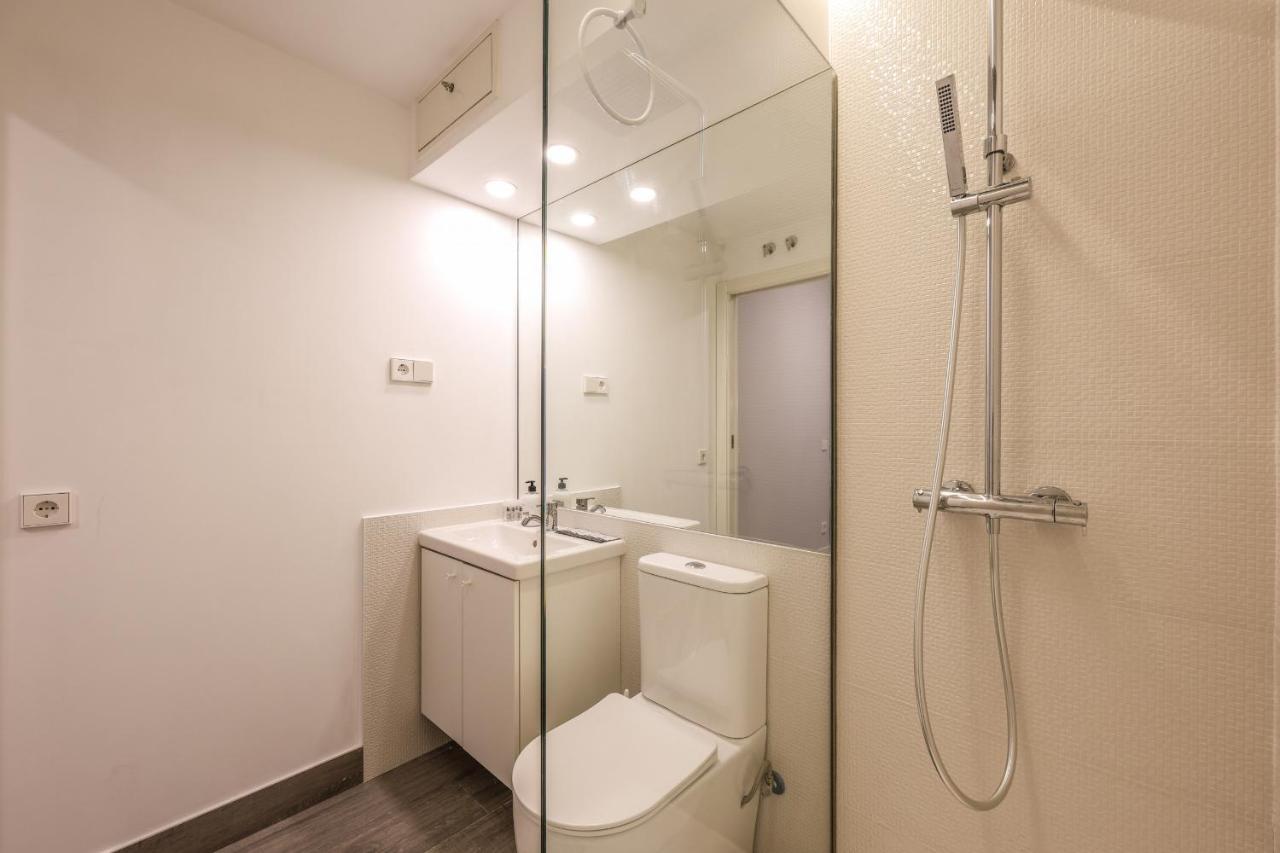 Apartamentos Reformados En Arturo Soria Madrid Luaran gambar