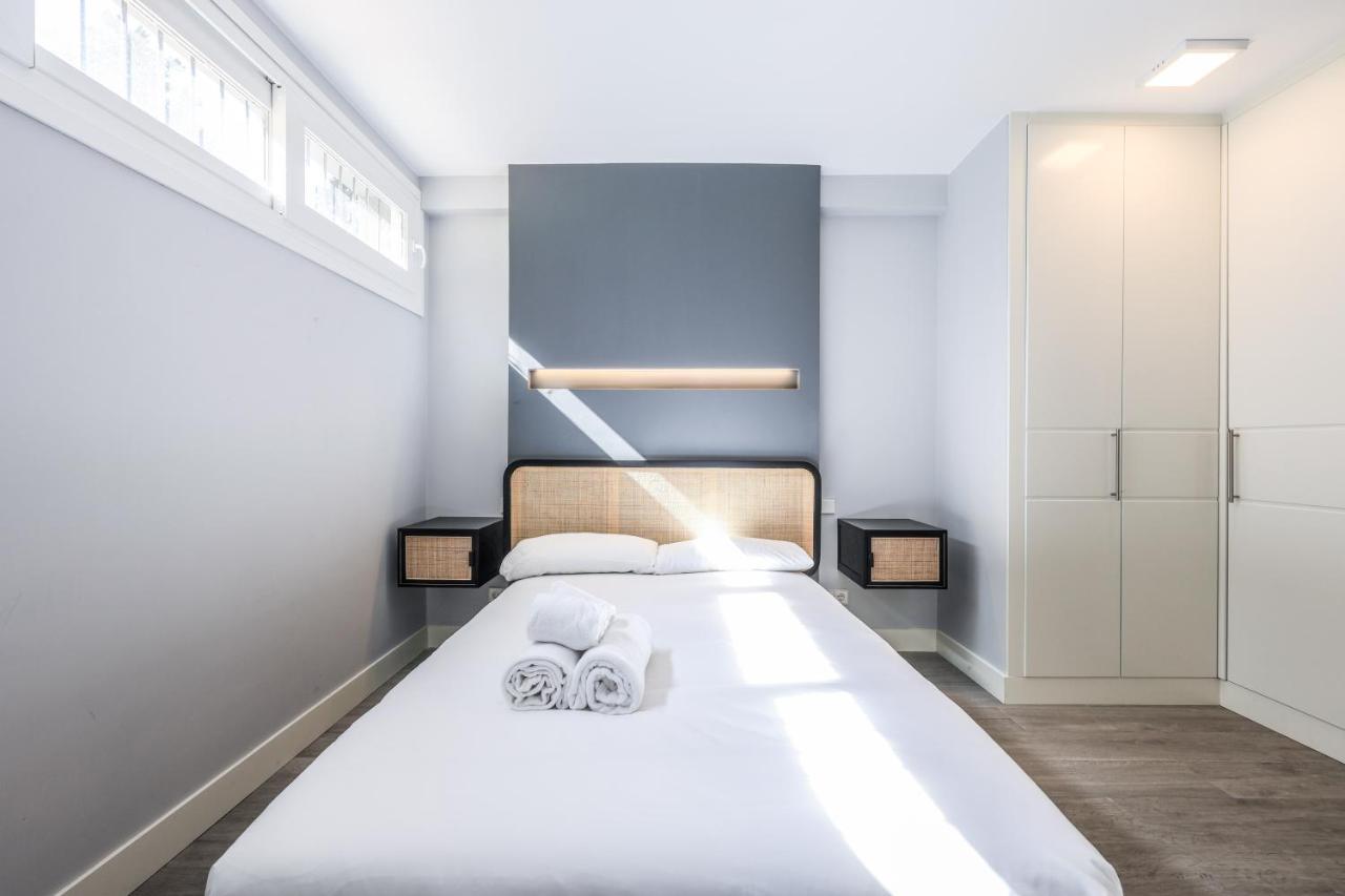 Apartamentos Reformados En Arturo Soria Madrid Luaran gambar